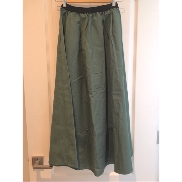 Armani Exchange Green Cotton Midi Length Skirt - Picture 6 of 12